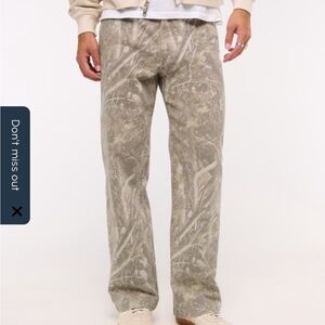 Abercrombie Men’s Camo Pants